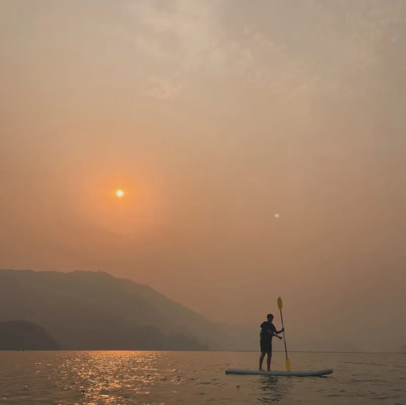 Standup Paddleboarding in Fewa Lake!