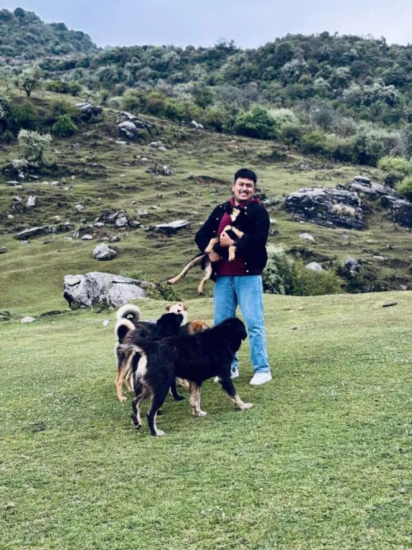 Muddy roads and endless memories in Sikles